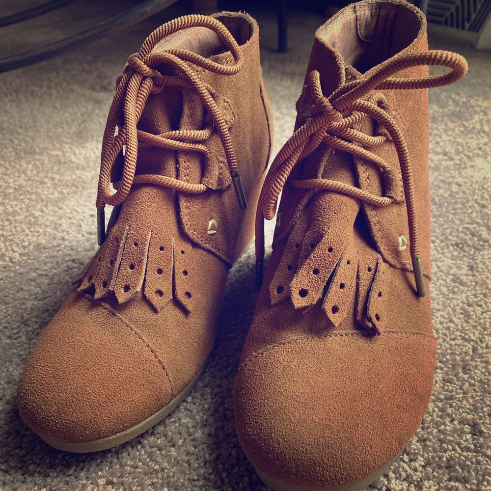 TOMS desert wedge bootie Size 8.5